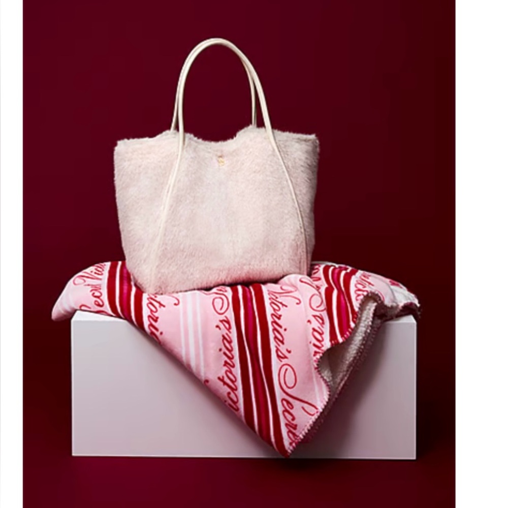 Victoria's Secret Cozy Fleece Blanket & Faux Fur Tote Duo.